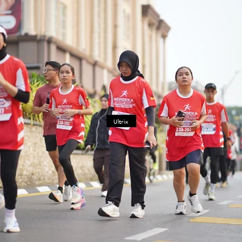 Runner Photo 8074231
