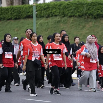 Runner Photo 8074235