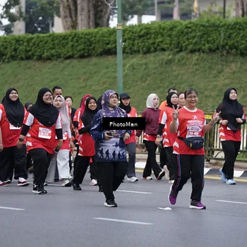 Runner Photo 8074249
