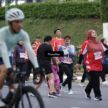 Runner Photo 8074273