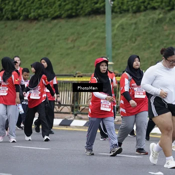 Runner Photo 8074296
