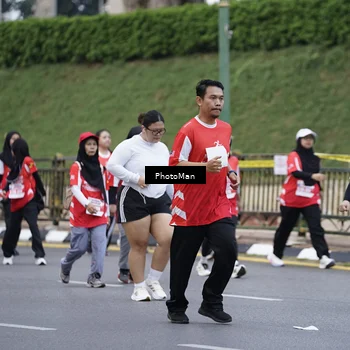 Runner Photo 8074308