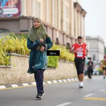 Runner Photo 8074311