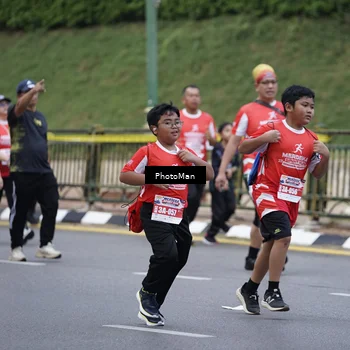 Runner Photo 8074317