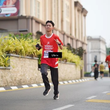 Runner Photo 8074318