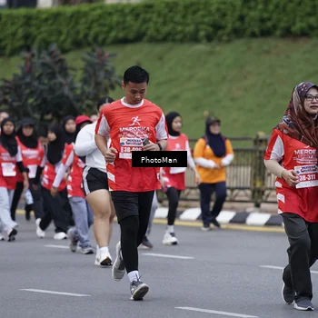 Runner Photo 8074321