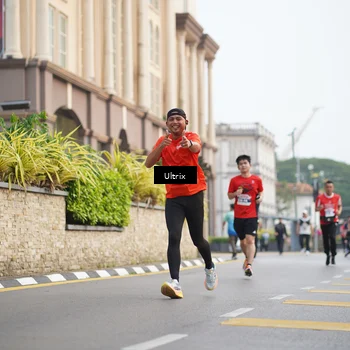 Runner Photo 8074323