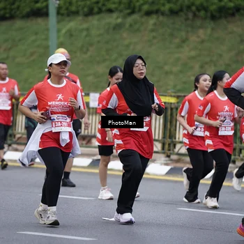 Runner Photo 8074325