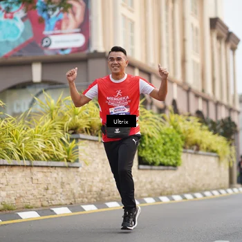 Runner Photo 8074335