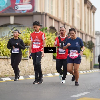 Runner Photo 8074346