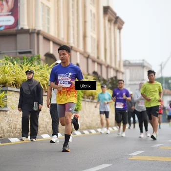 Runner Photo 8074355