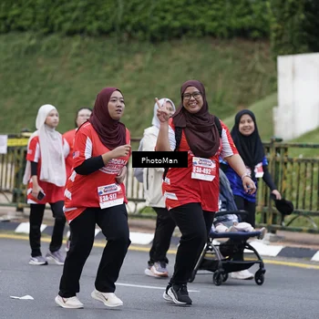Runner Photo 8074357