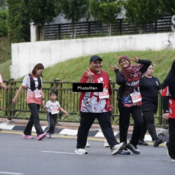 Runner Photo 8074366