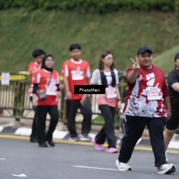 Runner Photo 8074377