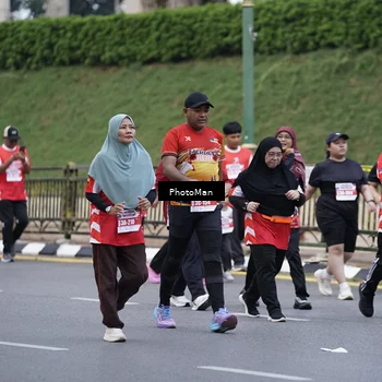 Runner Photo 8074379