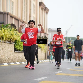 Runner Photo 8074385