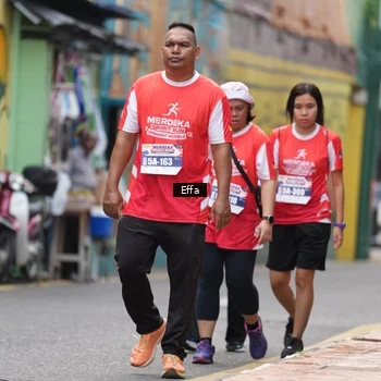 Runner Photo 8074386