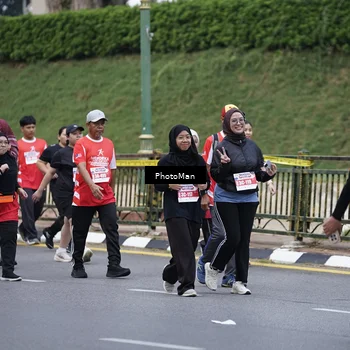 Runner Photo 8074400
