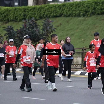 Runner Photo 8074405