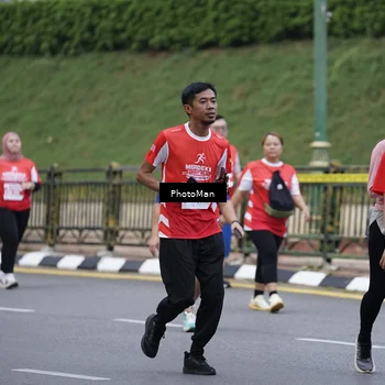 Runner Photo 8074422