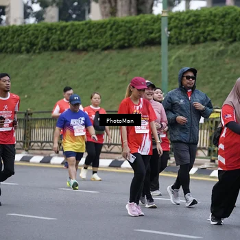 Runner Photo 8074427