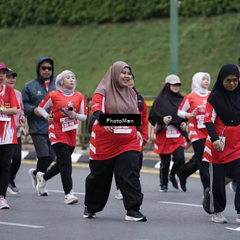 Runner Photo 8074441