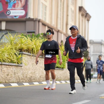 Runner Photo 8074452