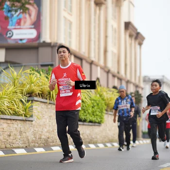 Runner Photo 8074472