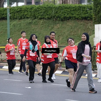 Runner Photo 8074476
