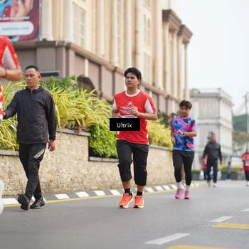 Runner Photo 8074477