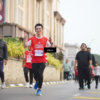 Runner Photo 8074506