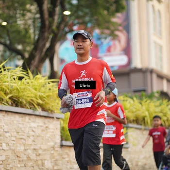 Runner Photo 8074512