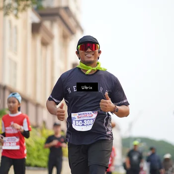 Runner Photo 8074514