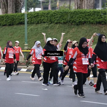Runner Photo 8074533