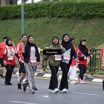 Runner Photo 8074537