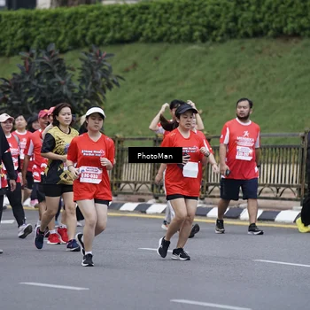 Runner Photo 8074570