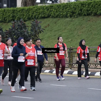Runner Photo 8074580
