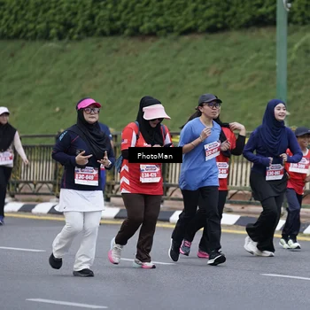 Runner Photo 8074597