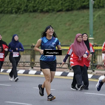 Runner Photo 8074601