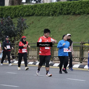 Runner Photo 8074607