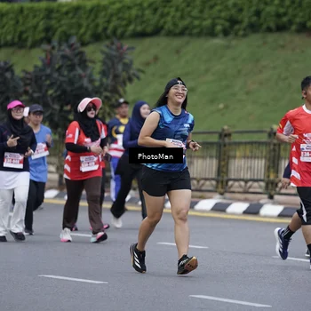 Runner Photo 8074613