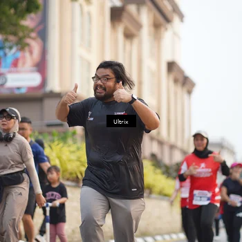 Runner Photo 8074619