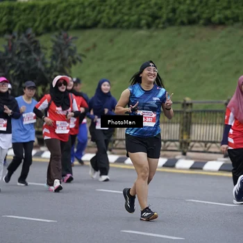 Runner Photo 8074625