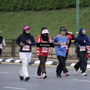 Runner Photo 8074629