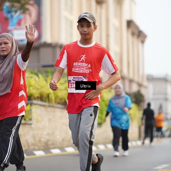 Runner Photo 8074636