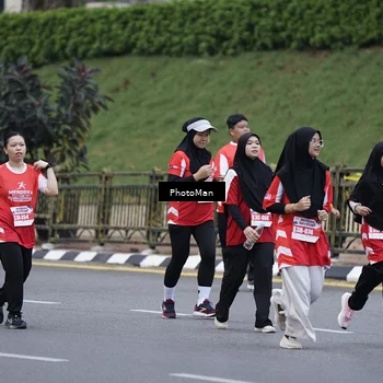 Runner Photo 8074648