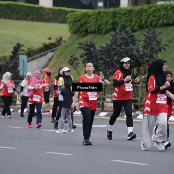Runner Photo 8074651
