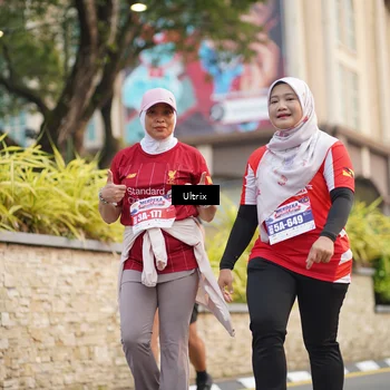 Runner Photo 8074673