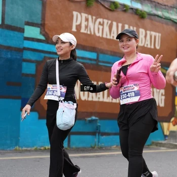 Runner Photo 8074685