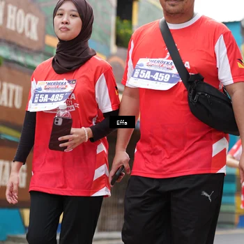 Runner Photo 8074693